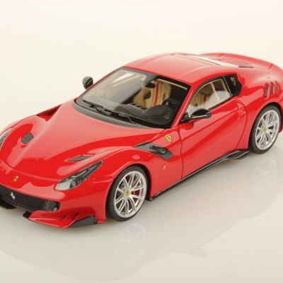 Ferrari F12 Berlinetta 1:18