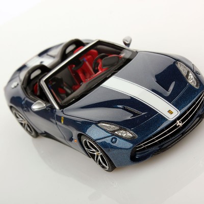 Ferrari F60 America 1:43 - Looksmart Models