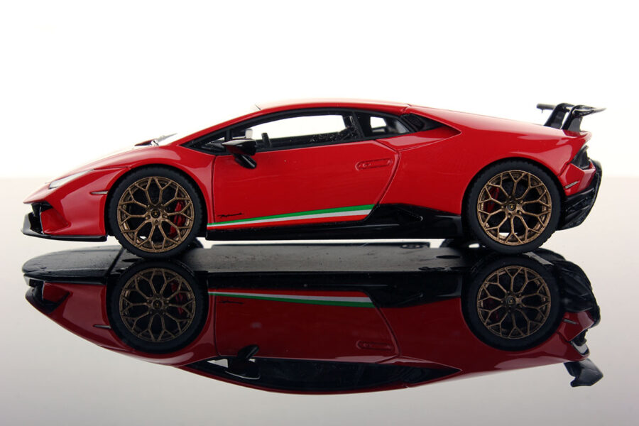 Lamborghini Huracan Performante 1:43