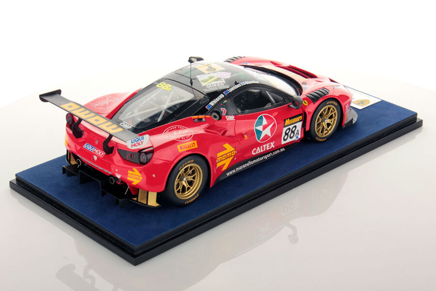 Ferrari 488 GT3 Bathurst 2017 1:18