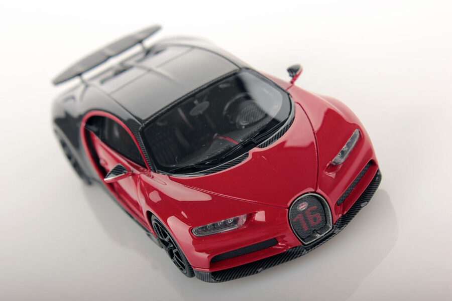 Bugatti Chiron 1:43