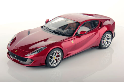 Ferrari 812 Superfast 1:18