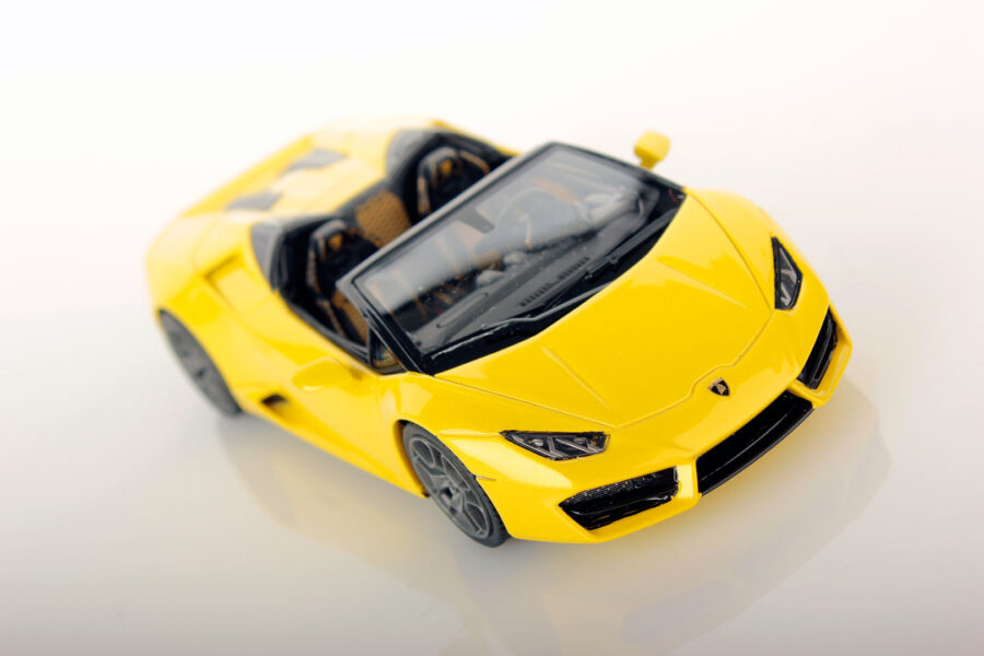 Lamborghini Huracan 580-2 Spyder 1:18