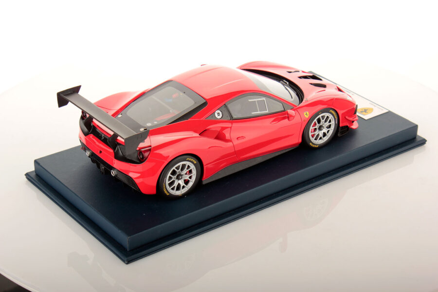 Ferrari 488 Challenge 1:18