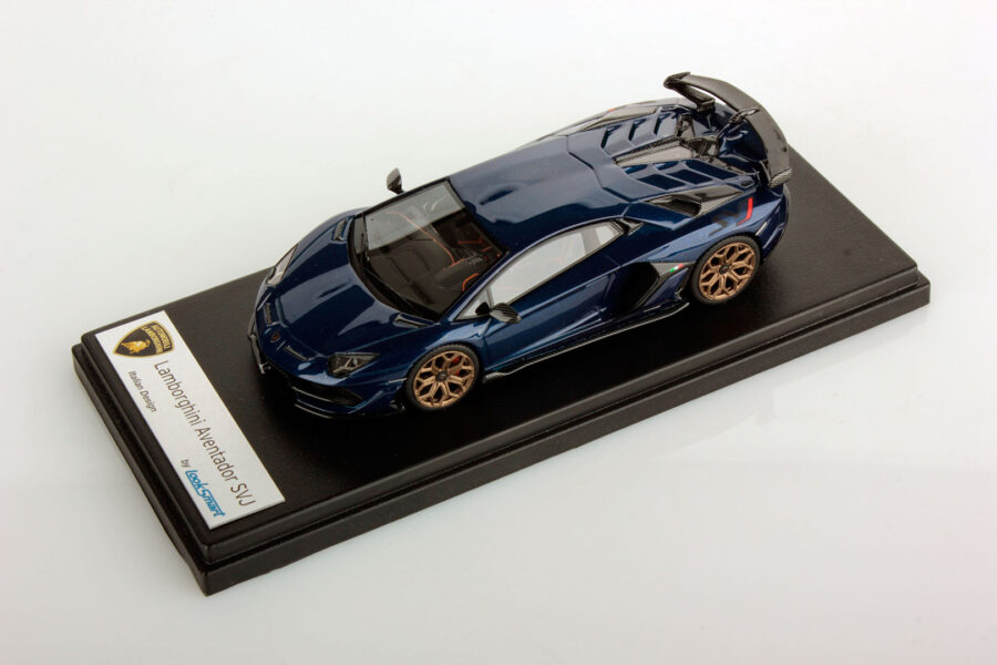 Lamborghini Aventador SVJ Blu Sideris 1:43