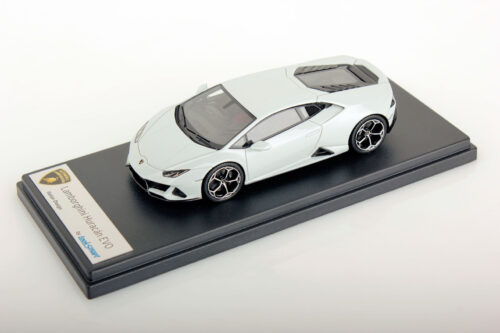 lamborghini huracan evo Bianco Icarus