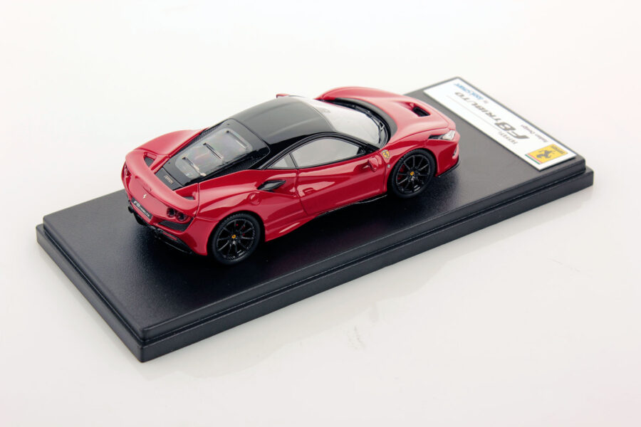 Ferrari F8 Tributo 1:43 - Image 3