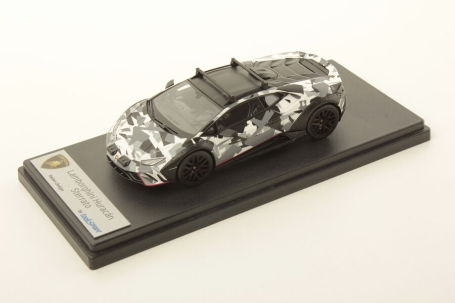 Lamborghini Huracan Sterrato All-Terrain 1:43