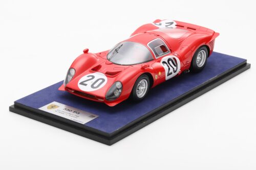 Ferrari 330 P3 #20 24H Le Mans 1966 M. Parkes - L. Scarfiotti Scale 1:18